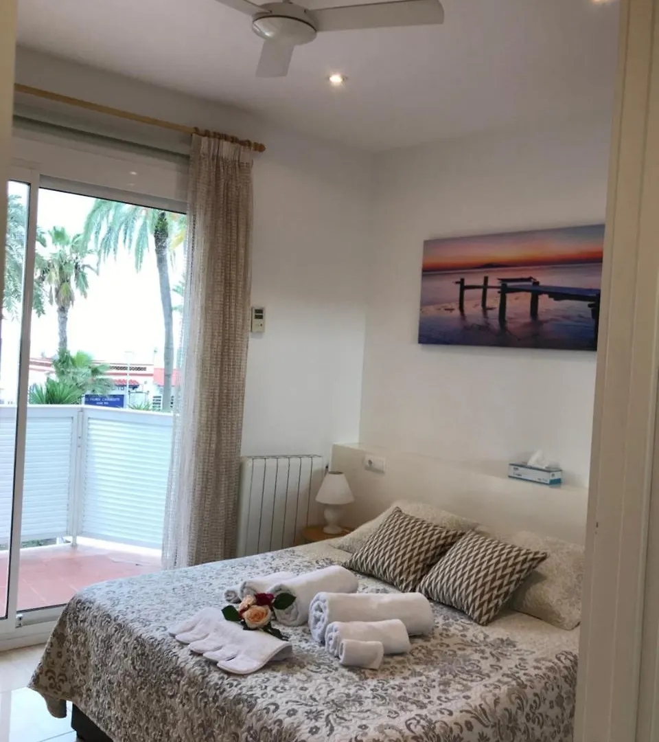 Sitges Seafront Ribera Apartment 0*,